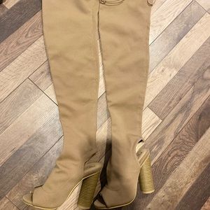Beigeknee-high boots open toed
